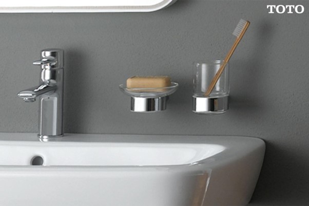 4-Accessories-that-Add-Functionality-to-Your-Bathroom1